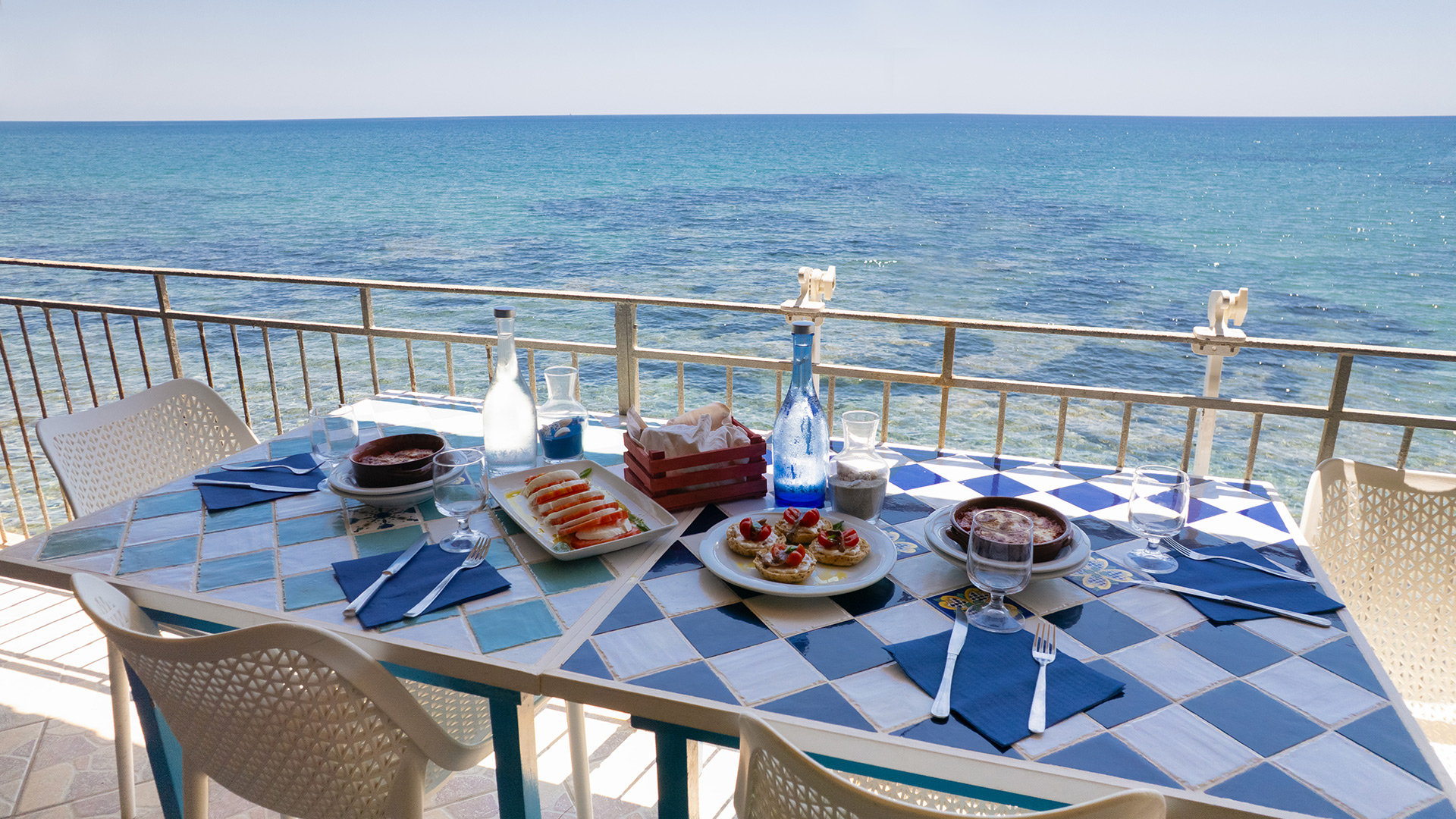 Meerblick von der Restaurantterrasse